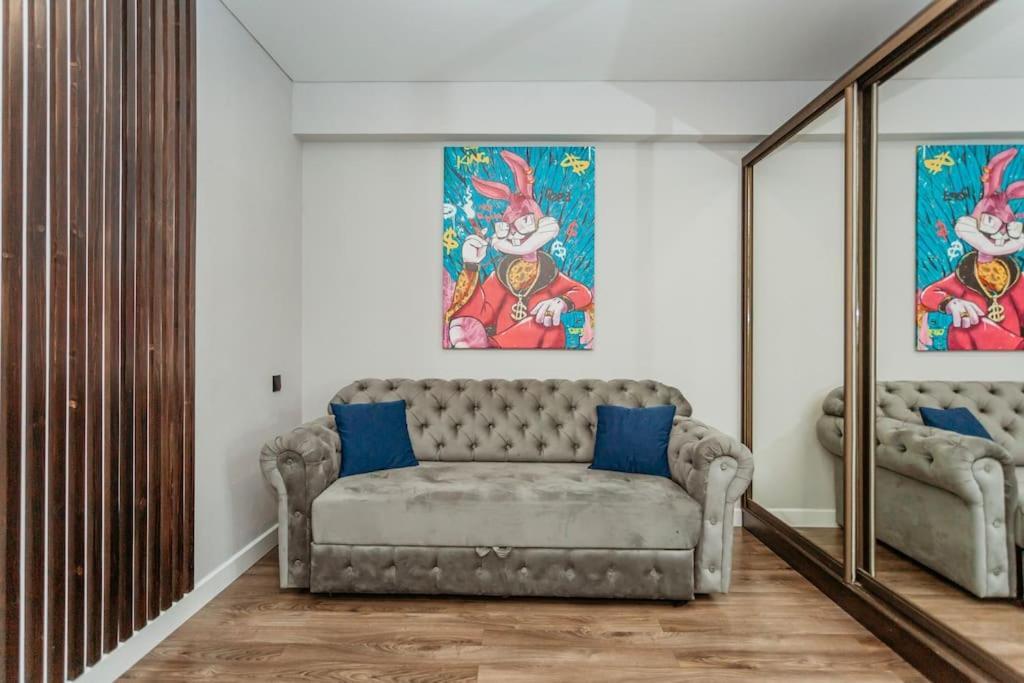 Rich Bunny Apartamento Chisinau Exterior foto